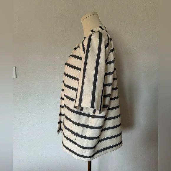 SALE! Lafayette 148 New York Striped Short Sleeve Jacket size Large - Picture 5 of 14